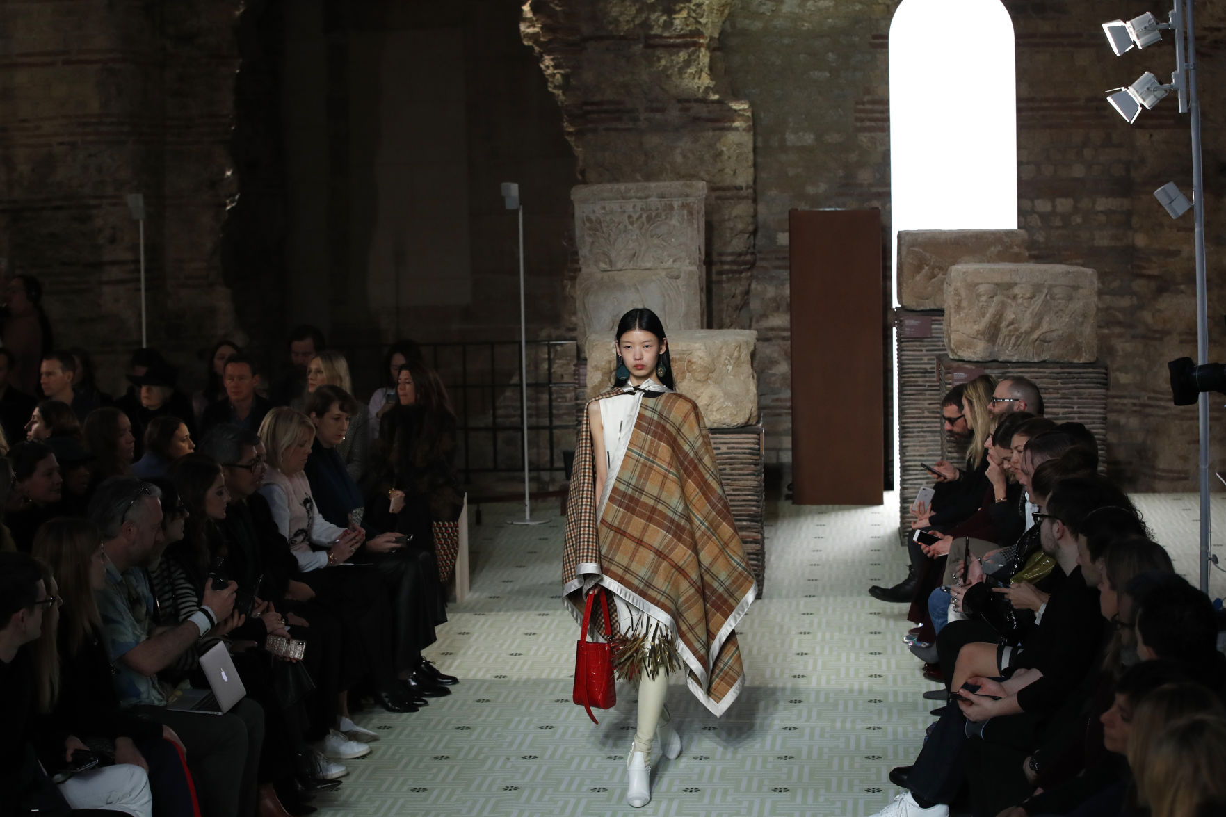 Paris Fashion 2019 F/W Lanvin